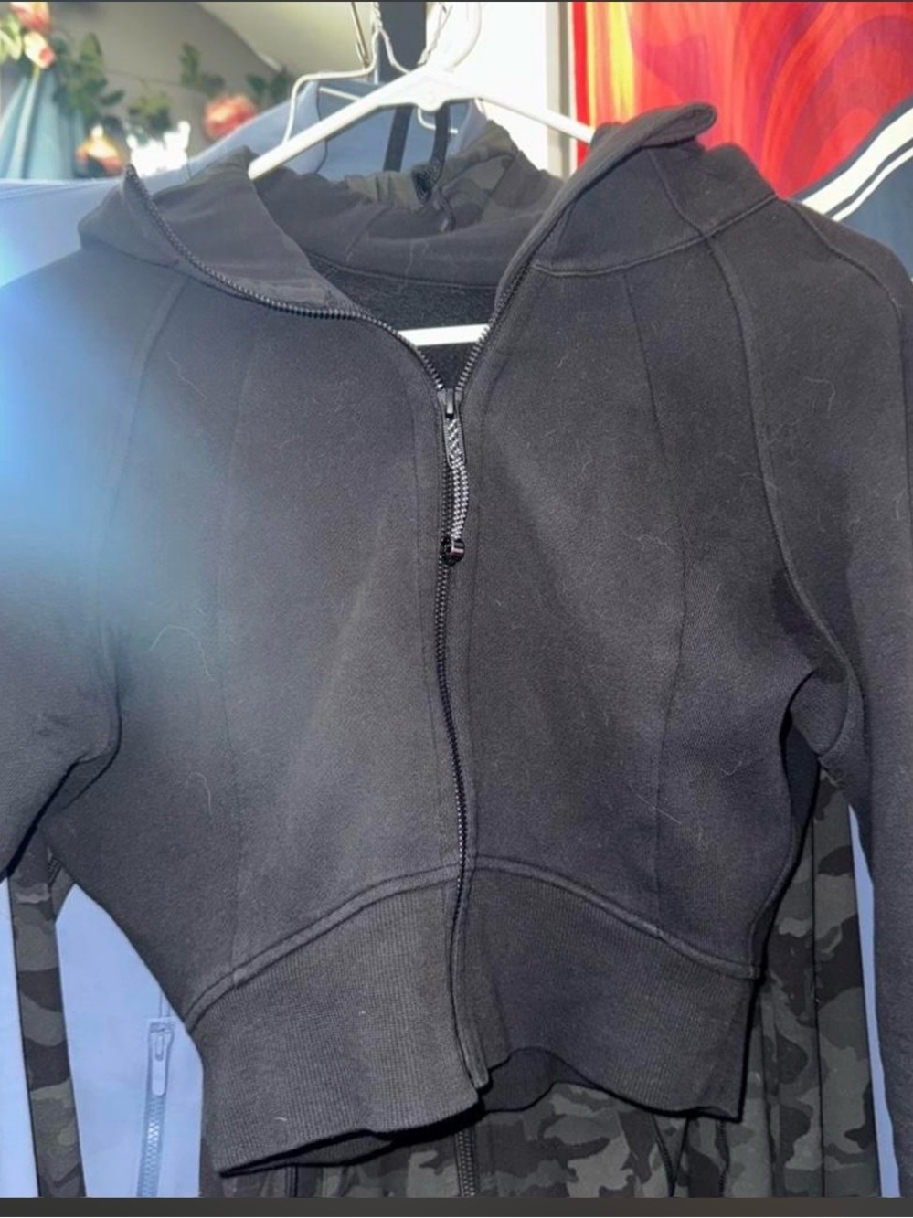 lululemon athletica cropped Black Full-Zip Hoodie Jacket Size 4